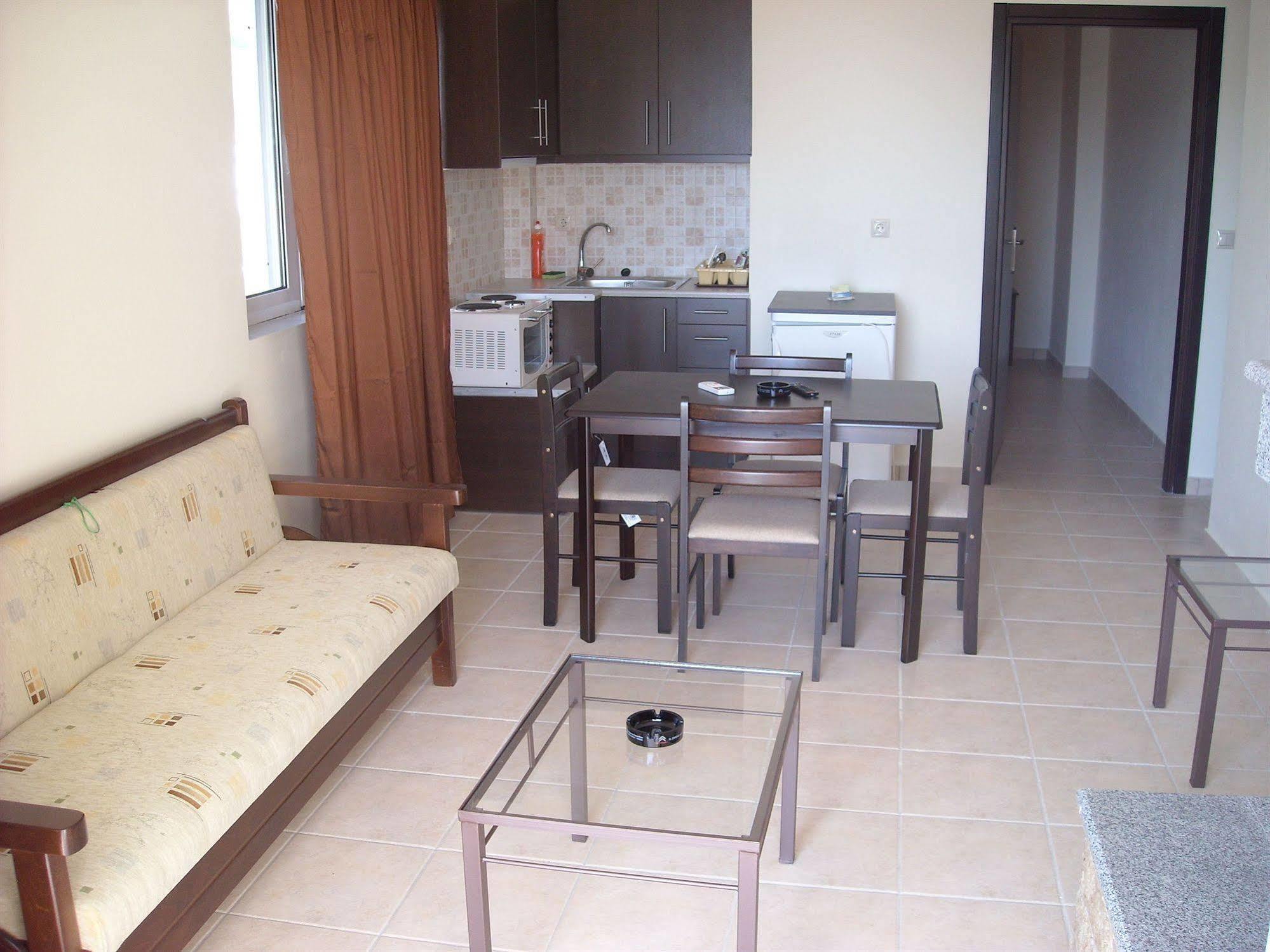 Míloi Lerna Rooms المظهر الخارجي الصورة